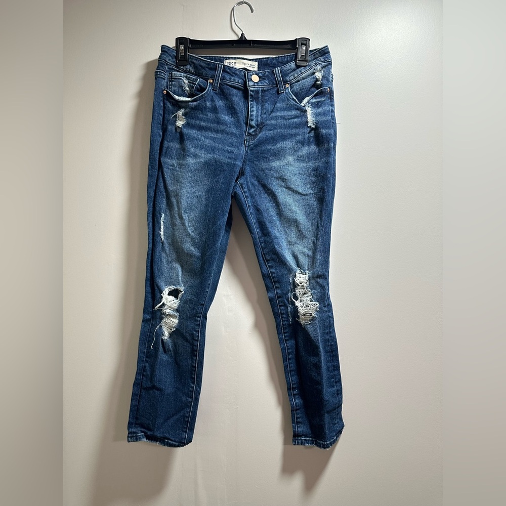 BKE Cropped Jeans in Deep Blue with Ripped Accents